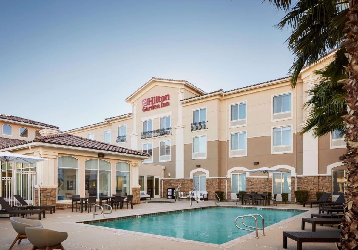 Hilton Garden Inn Las Vegas/Henderson - image 2