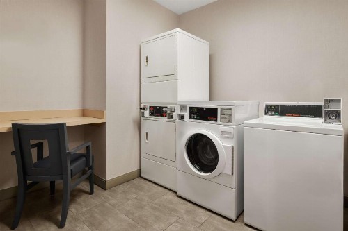 Hilton Garden Inn Las Vegas/Henderson - image 27