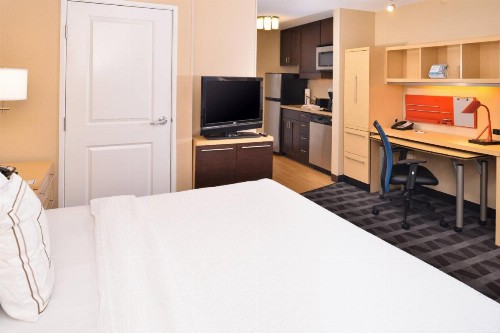 TownePlace Suites by Marriott Las Vegas Henderson - image 9