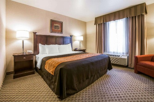 Comfort Inn & Suites Henderson - Las Vegas - image 20