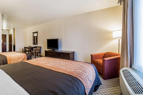 Comfort Inn & Suites Henderson - Las Vegas - image 26