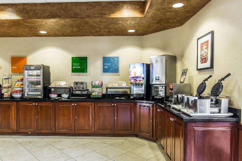 Comfort Inn & Suites Henderson - Las Vegas - image 38