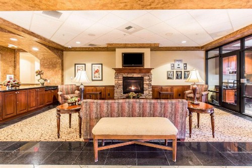 Comfort Inn & Suites Henderson - Las Vegas - image 6