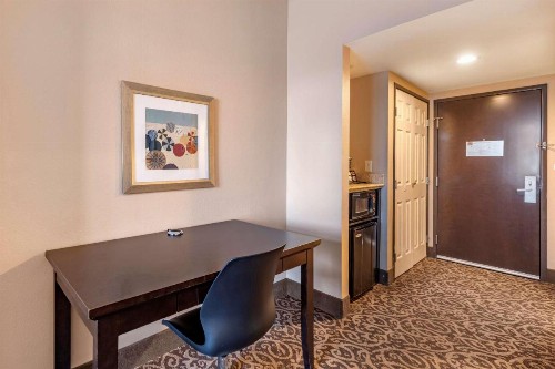 Best Western Plus Las Vegas South Henderson - image 10