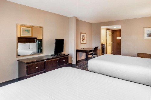 Best Western Plus Las Vegas South Henderson - image 15