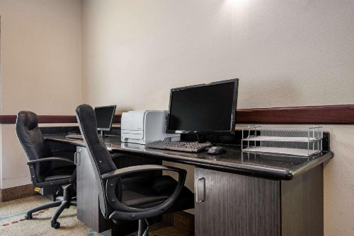Hawthorn Suites Las Vegas - image 13