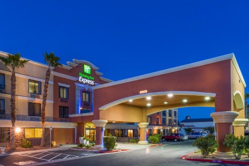 Holiday Inn Express Hotel and Suites - Henderson an IHG Hotel - image 20