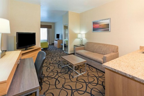 Holiday Inn Express Hotel and Suites - Henderson an IHG Hotel - image 25