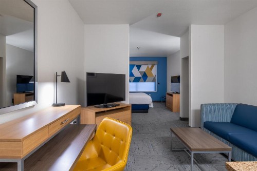 Holiday Inn Express Hotel and Suites - Henderson an IHG Hotel - image 40