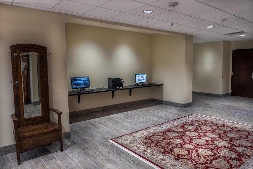 Skyline Hotel and Casino - image 43