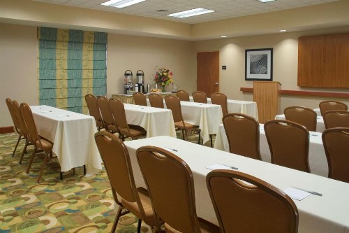 Hampton Inn Hendersonville - image 11