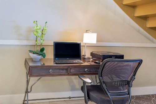 Best Western Hendersonville Inn - image 15