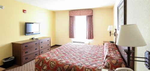 Mountain Inn & Suites Airport - Hendersonville - image 18