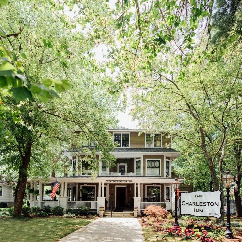 The Charleston Inn