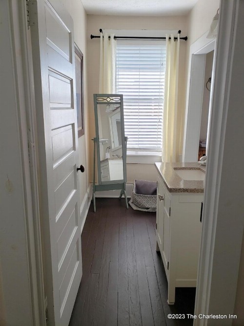 The Charleston Inn - image 25