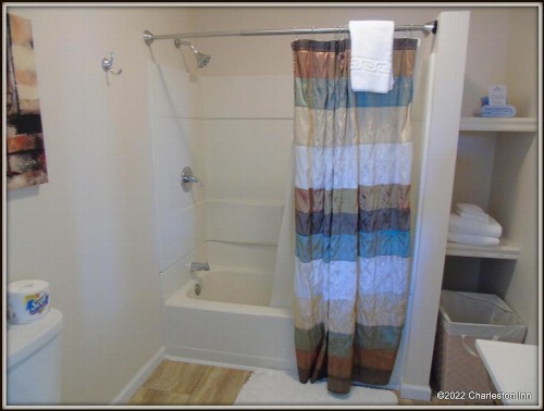 The Charleston Inn - image 4