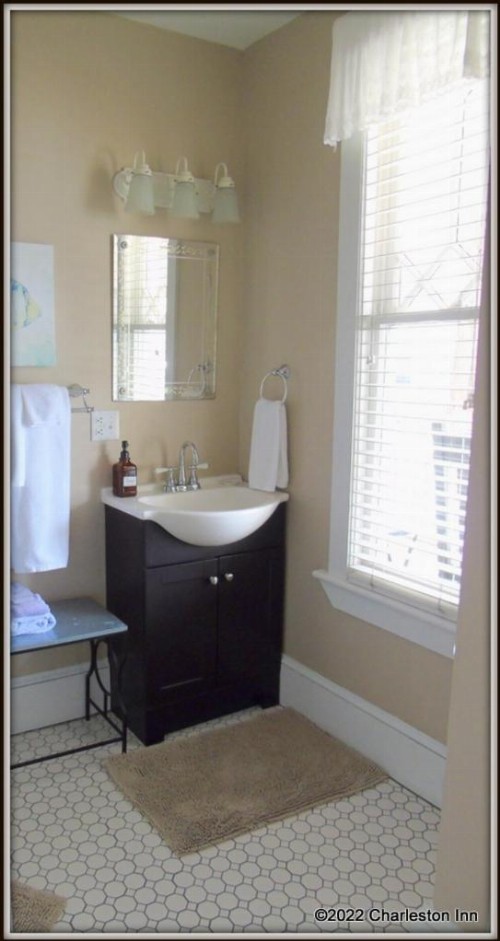 The Charleston Inn - image 49