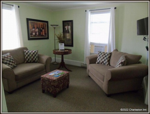 The Charleston Inn - image 7