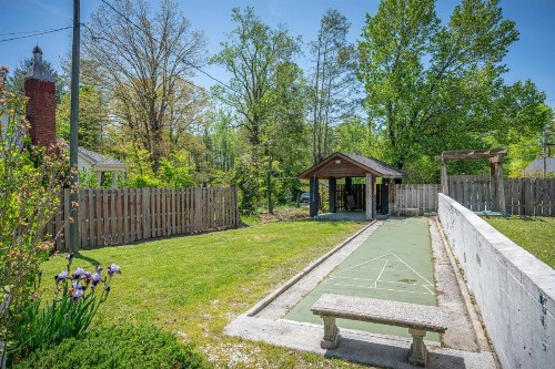 CedarWood Inn - image 29