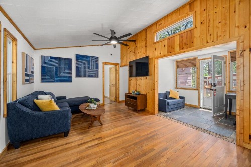 CedarWood Inn - image 42