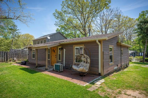 CedarWood Inn - image 45