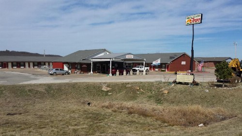 Green Country Inn - image 5