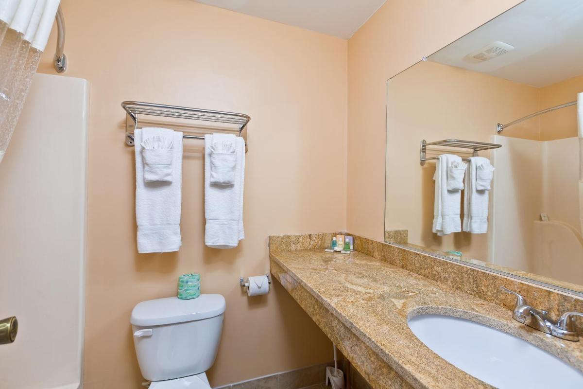 Rodeway Inn - main image