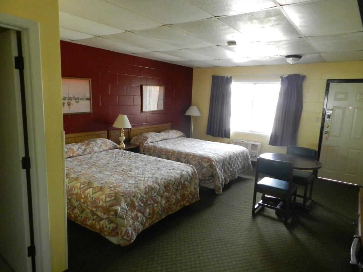 Hermann Motel - image 5