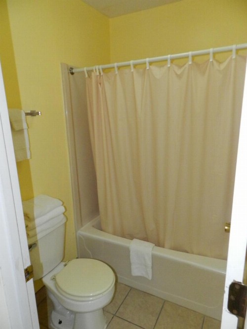 Hermann Motel - image 7