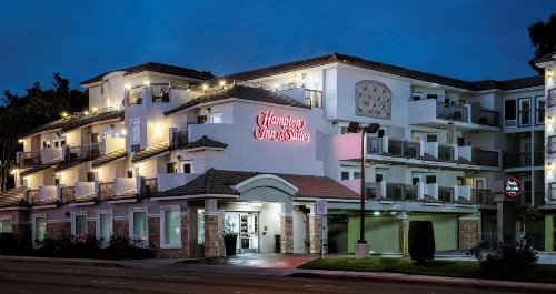 Hampton Inn & Suites Hermosa Beach - image 1