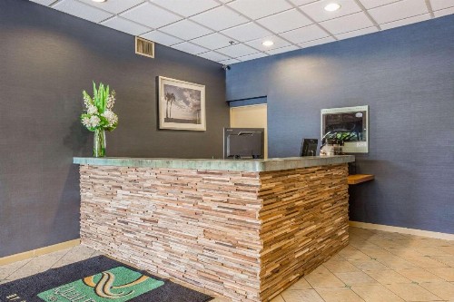 Quality Inn & Suites Hermosa Beach - image 15