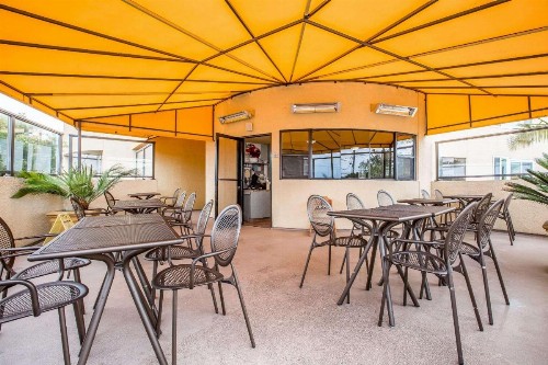 Quality Inn & Suites Hermosa Beach - image 17
