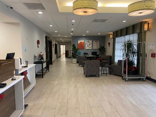Holiday Inn Express Hotel & Suites Hermosa Beach an IHG Hotel - image 25