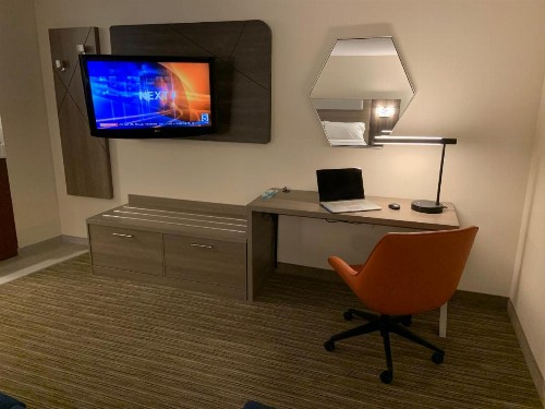 Holiday Inn Express Hotel & Suites Hermosa Beach an IHG Hotel - image 41