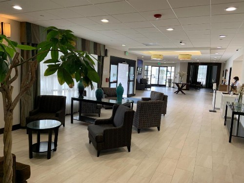 Holiday Inn Express Hotel & Suites Hermosa Beach an IHG Hotel - image 43
