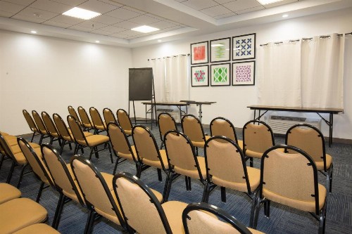 Holiday Inn Express Hotel & Suites Hesperia an IHG Hotel - image 18