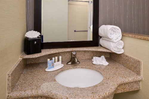 Courtyard by Marriott Victorville Hesperia - image 21