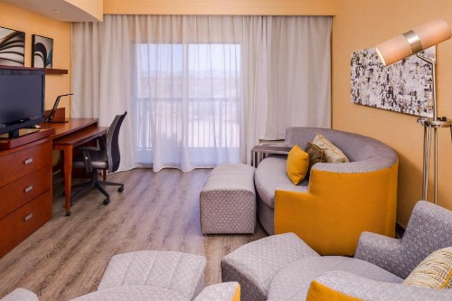 Courtyard by Marriott Victorville Hesperia - image 23