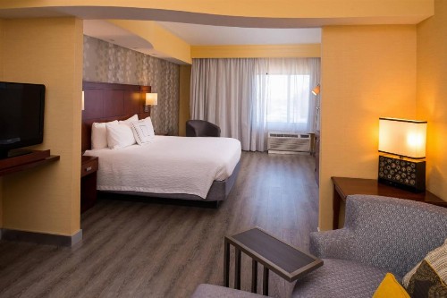 Courtyard by Marriott Victorville Hesperia - image 27