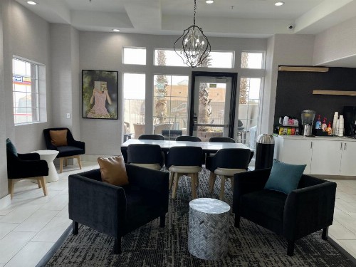 La Quinta by Wyndham Hesperia Victorville - image 20