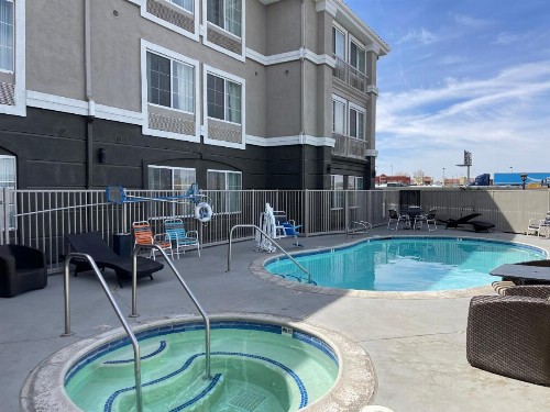 La Quinta by Wyndham Hesperia Victorville - image 21