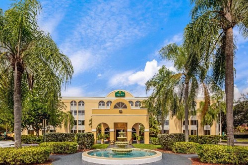 La Quinta by Wyndham Miami Lakes