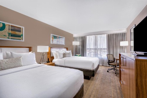 Holiday Inn Miami West - Airport Area an IHG Hotel - image 6