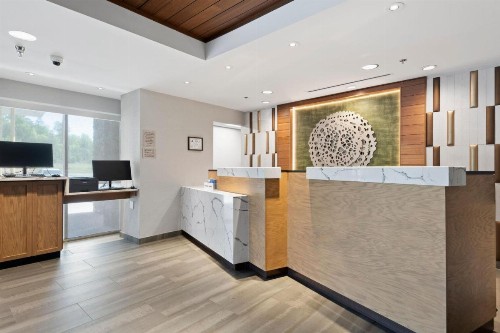 Fairfield Inn & Suites by Marriott Hickory - image 19