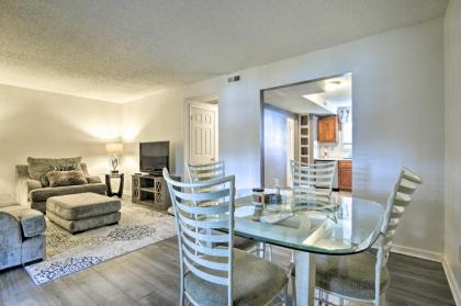 Bright and Airy High Point Condo about 2 Mi to HPU!