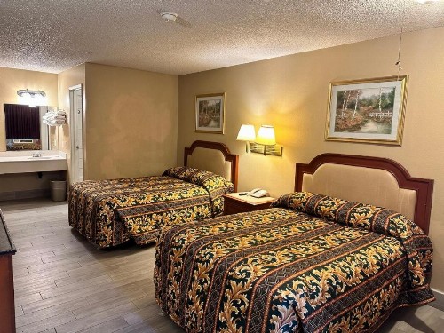 Highland Inn - image 5