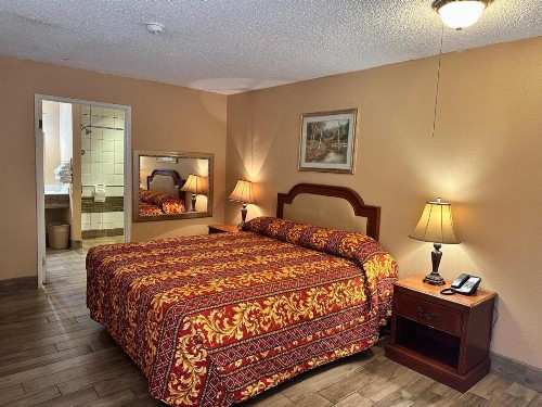 Highland Inn - image 6
