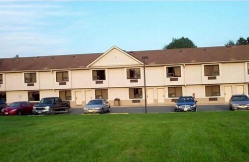 Quality Inn East Windsor - Princeton - image 7