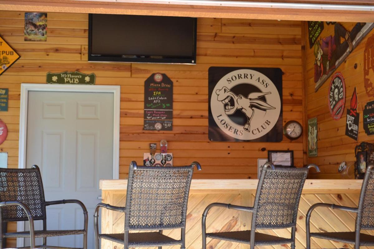 Harney Peak Inn - image 2