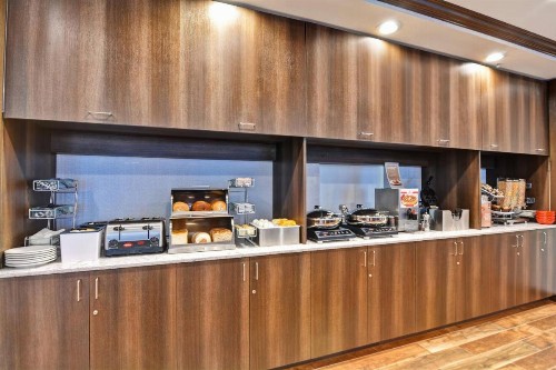 TownePlace Suites by Marriott Bridgewater Branchburg - image 16